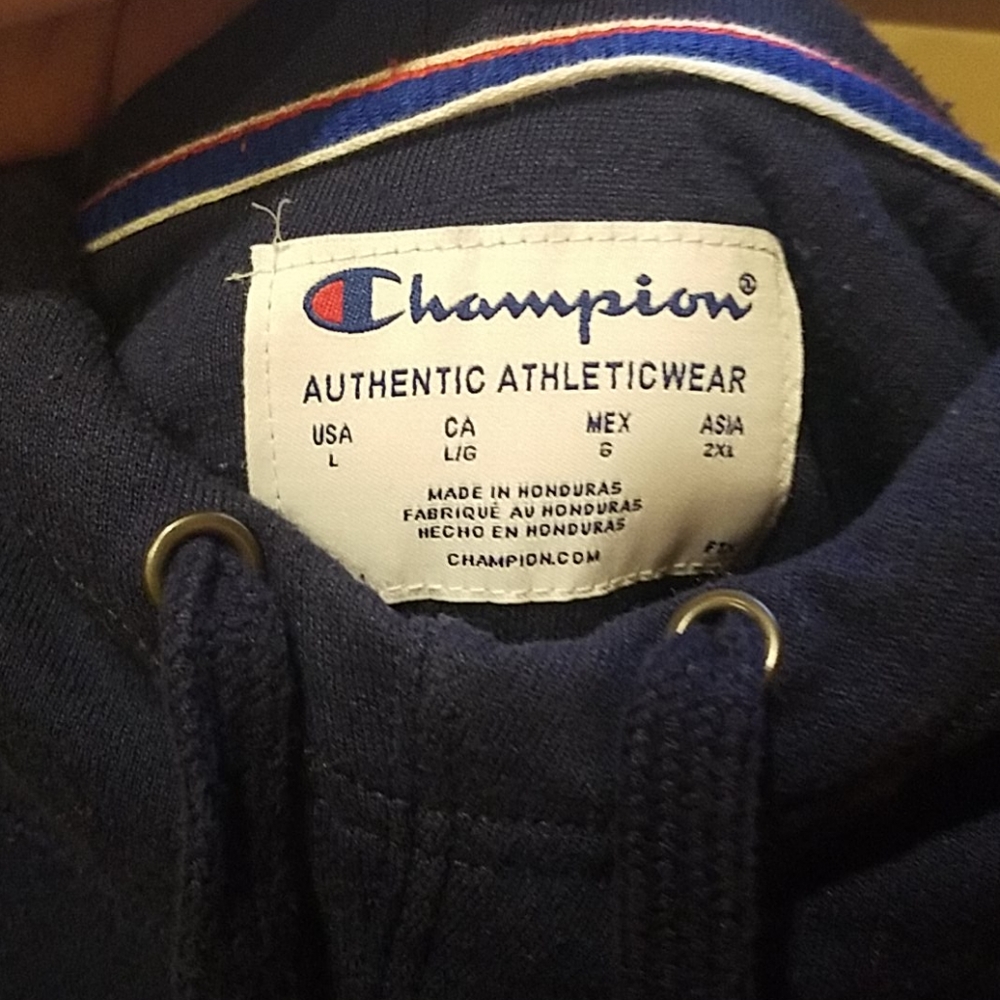 Champion hoodie - Picture 6 of 6